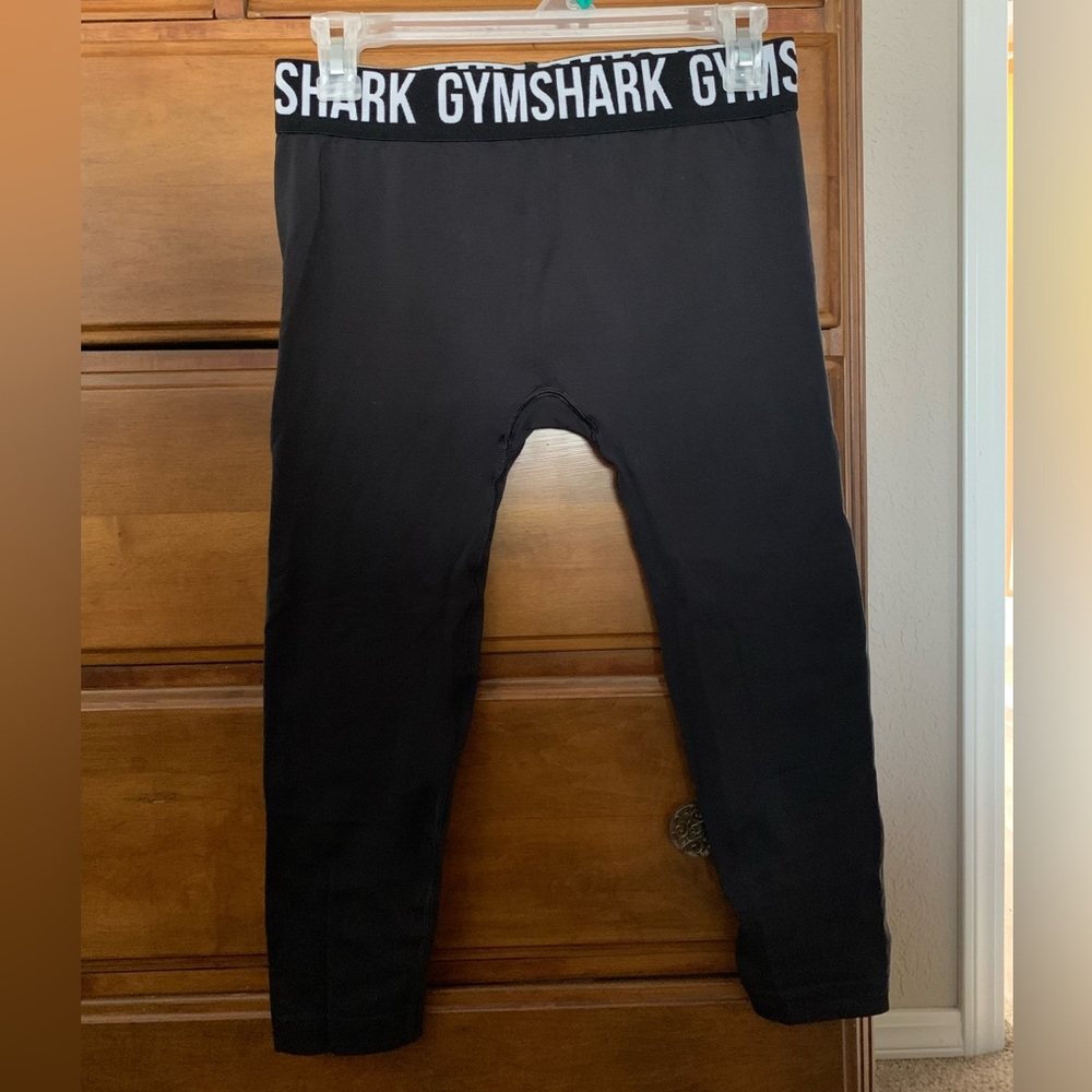 GymShark Cropped Workout Leggings